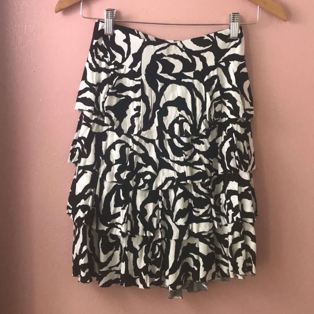 Zebra esque pattern skirt